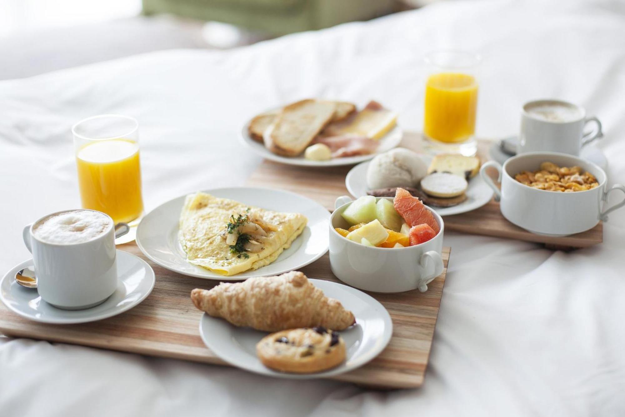 Hotel L'Ile Du Saussay Итвиль Экстерьер фото